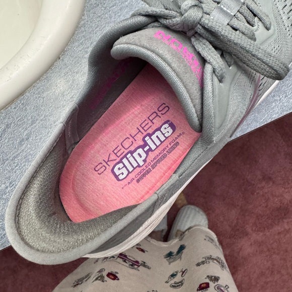 Skechers Women's Gray and Pink Sneakers - Picture 3 of 3